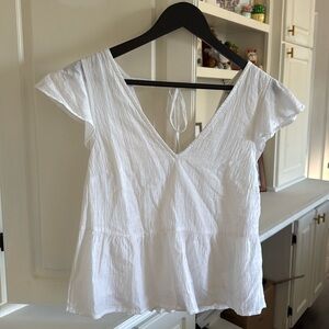 BNWT Abercrombie 💯 cotton top